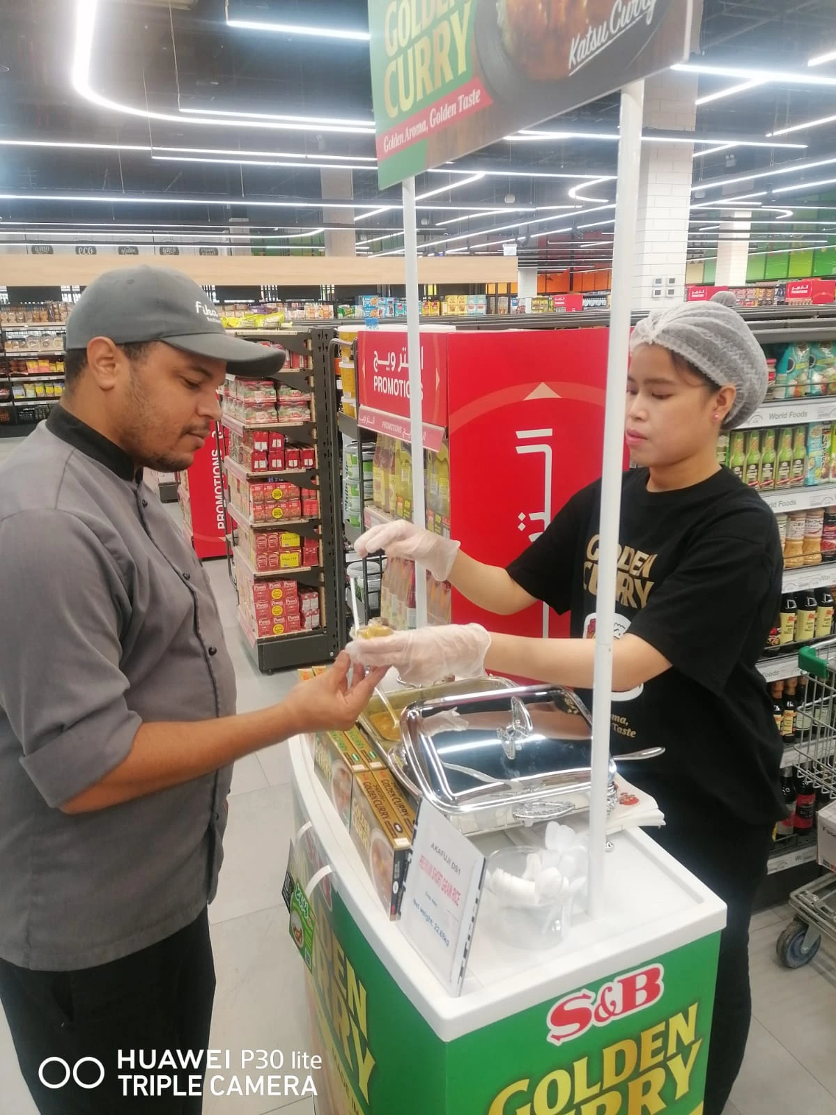 sb-curry-sampling-choithram